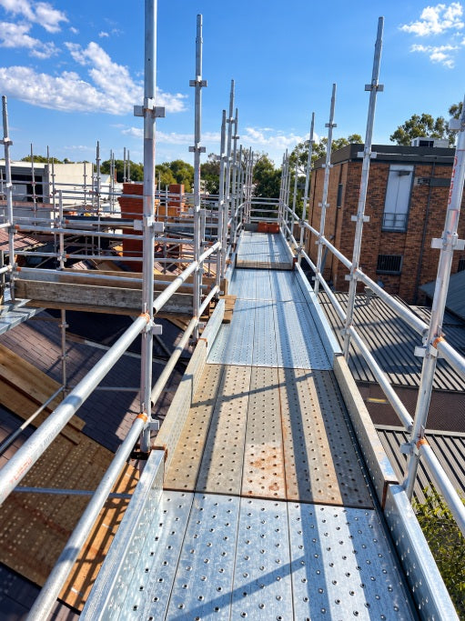 Scaffolding hire in Moree NSW: scaffold access for stonework restoration and heritage repairs at Moree Courthouse